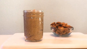 アーモンドバターの作り方